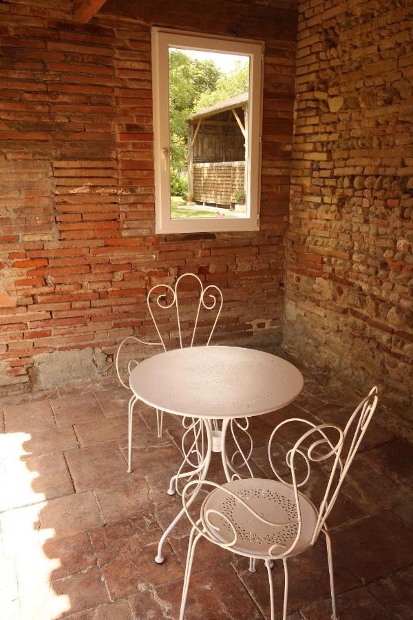 Ferme Aquinaut - Le Paradis Montesquieu-Volvestre Екстер'єр фото